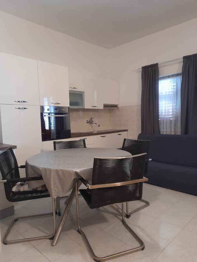 Villa Milan Vinkuran Esterno foto